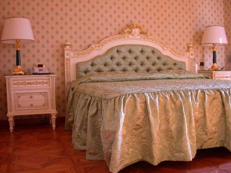 Hotel Villa Riis تاورمينا المظهر الخارجي الصورة