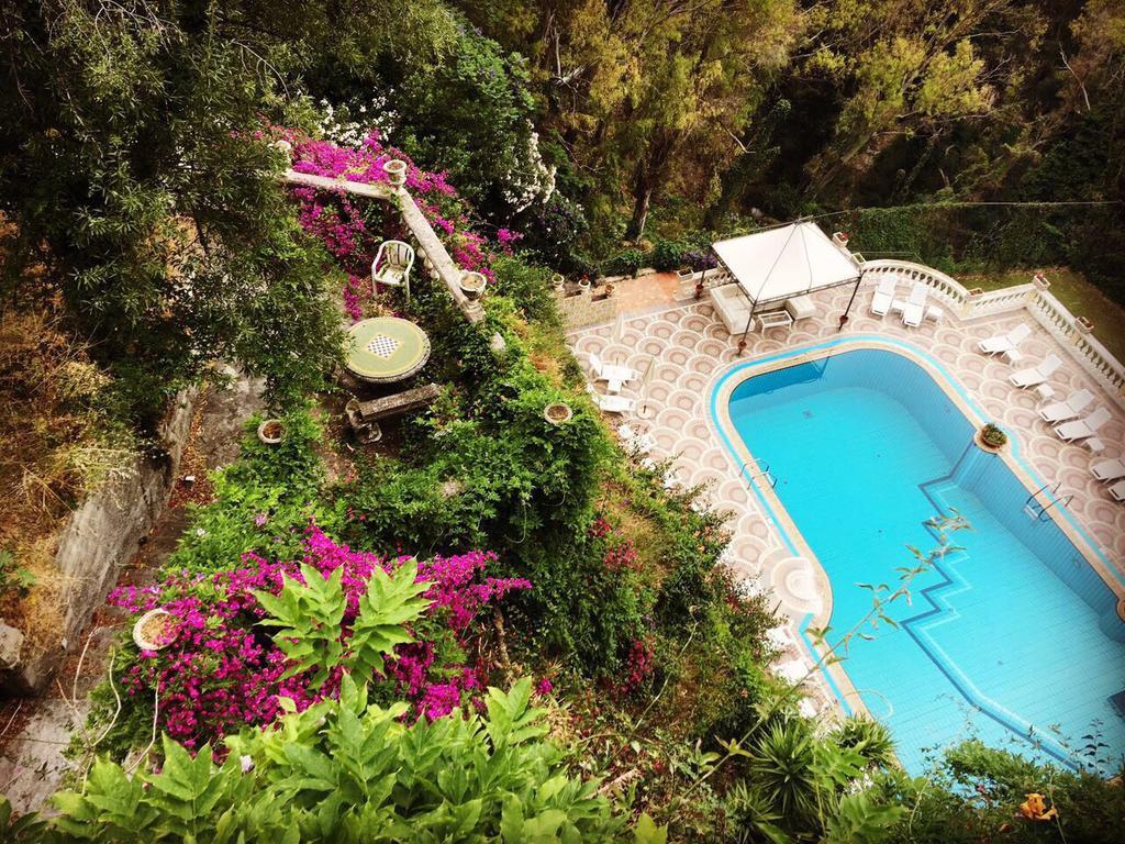 Hotel Villa Riis تاورمينا المظهر الخارجي الصورة