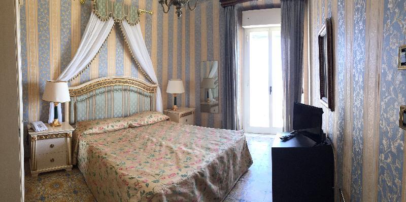 Hotel Villa Riis تاورمينا المظهر الخارجي الصورة
