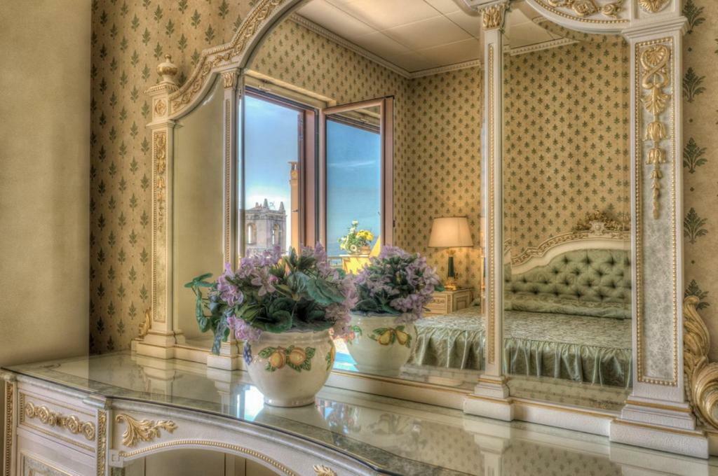 Hotel Villa Riis تاورمينا المظهر الخارجي الصورة